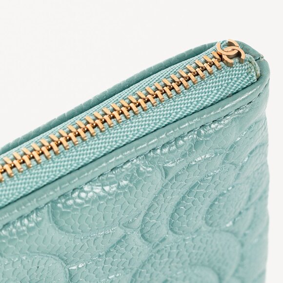 Chanel Light Blue Caviar Camellia-Embossed Small O-Case - Picture 8 of 12